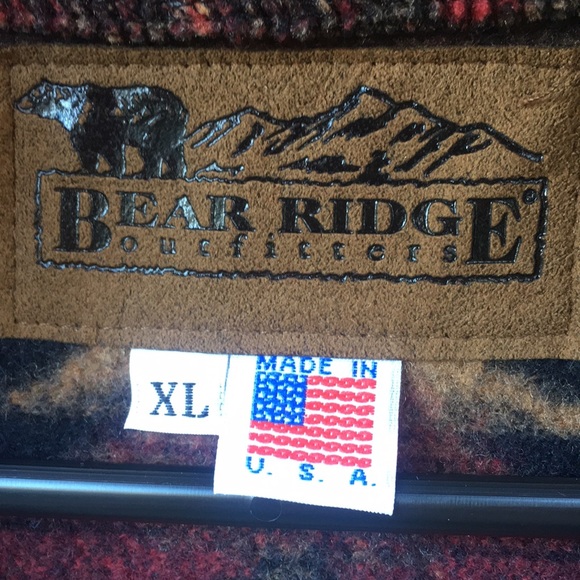 Bear 🐻 Ridge Outfitters Full-Length Printed Vest - Picture 3 of 4